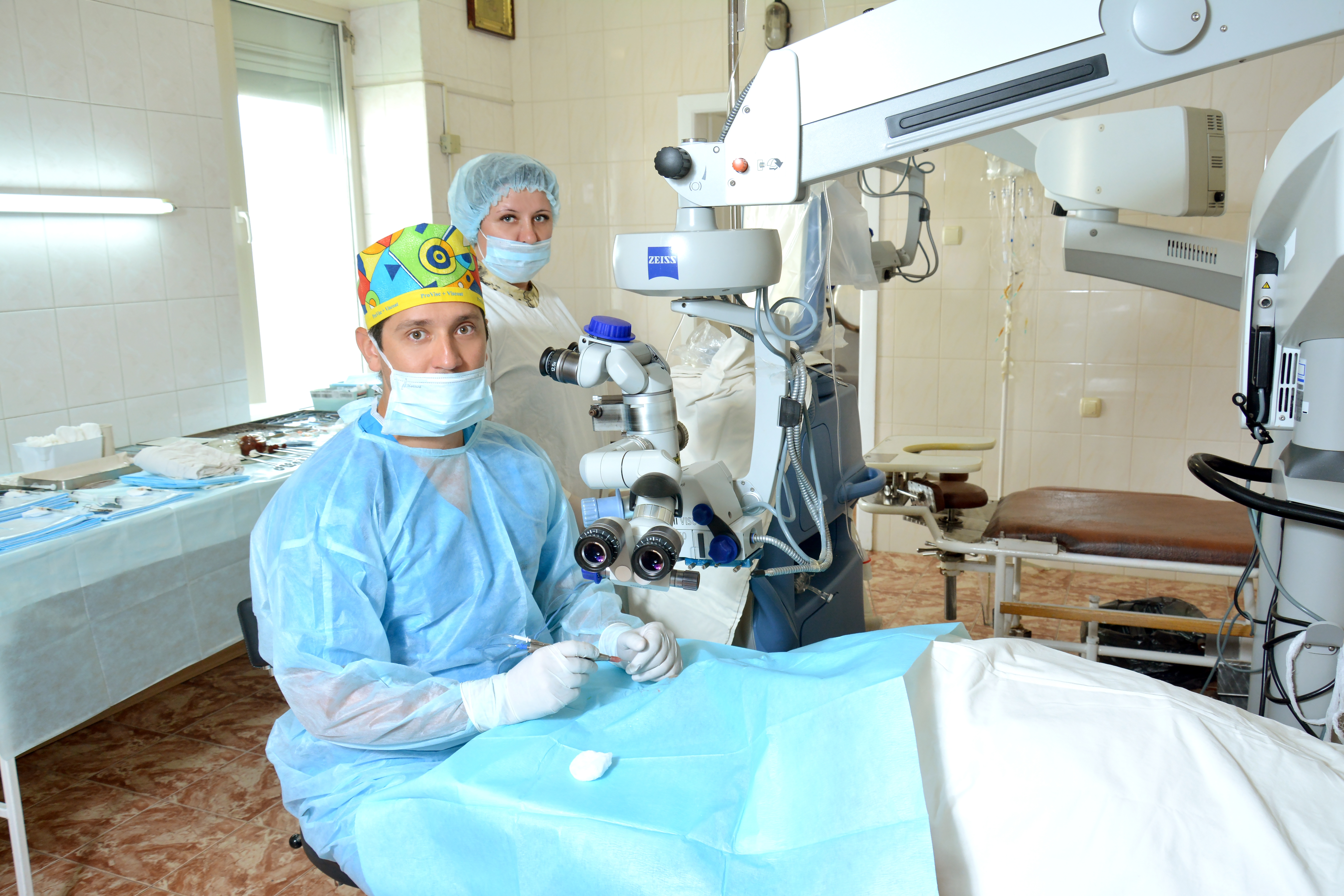 Хирургические операции на глазах